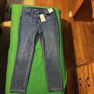 Calvin klein skinny jeans with tags still attached! Size 12/31